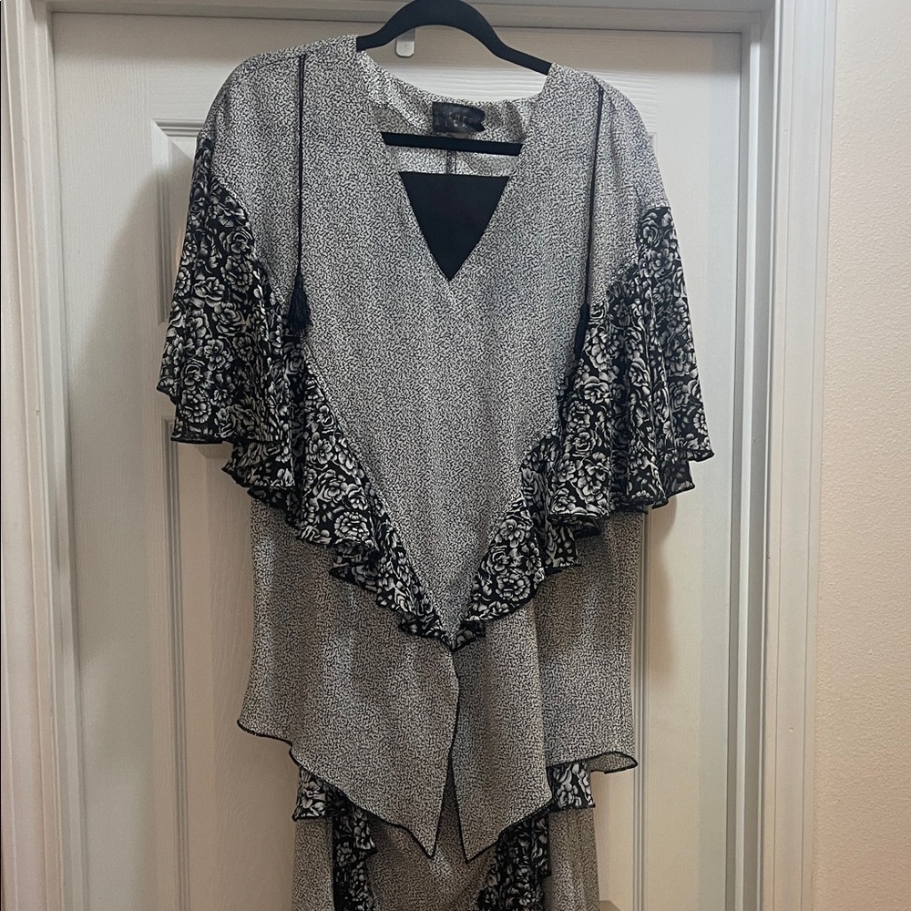 Spencer Alexis Elegant Black and White Patterned 2 Piece Dress